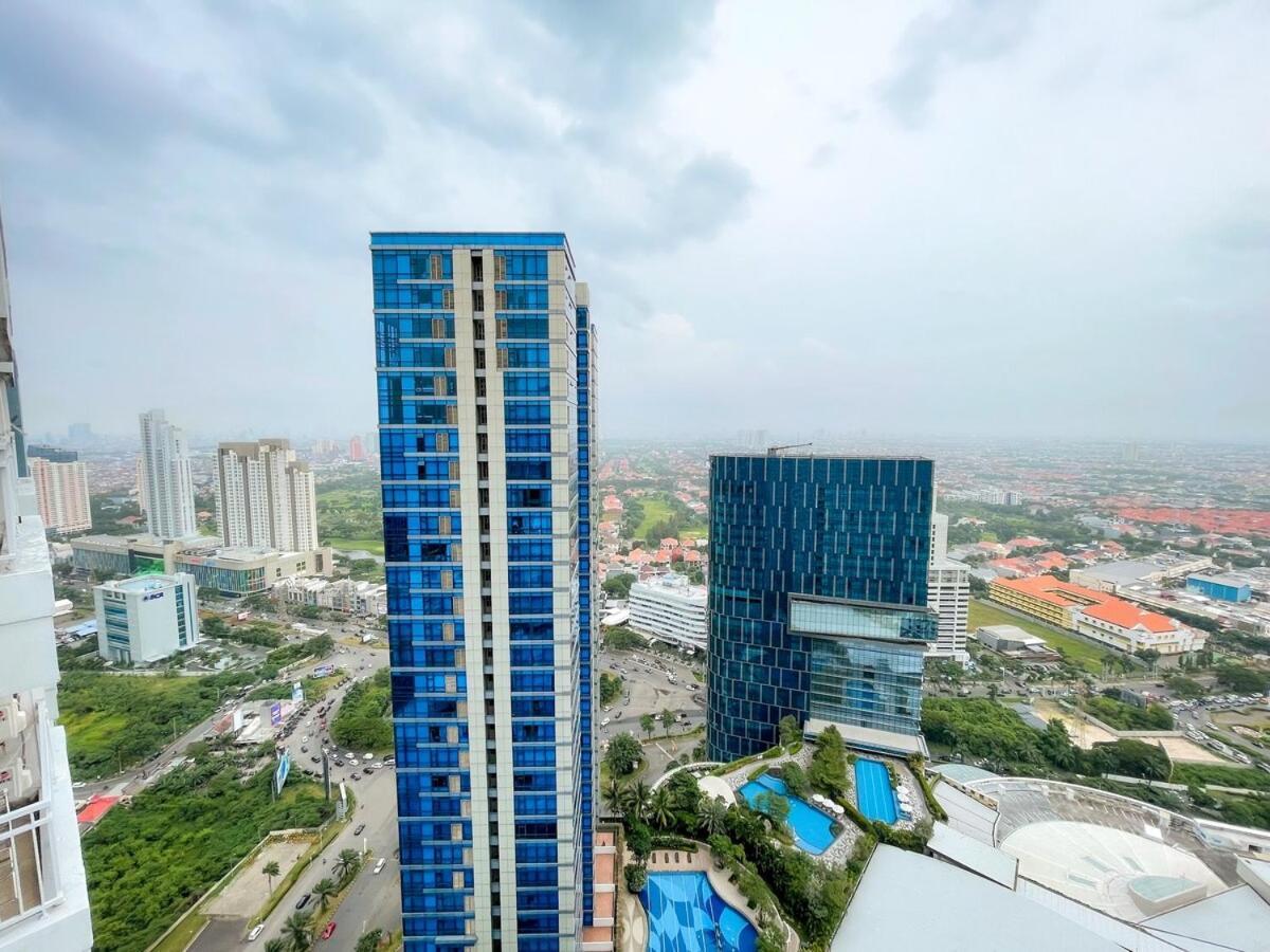 La Brisa 2 At Tanglin Tower Apartment Surabaya Exterior photo